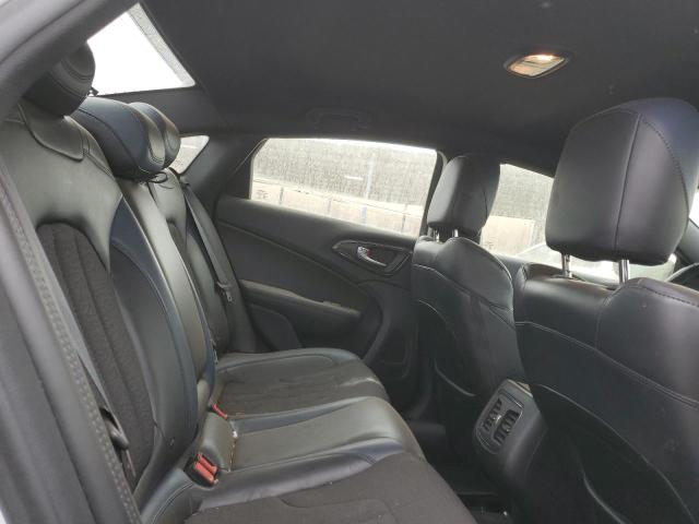 Photo 11 from auction – 2015 CHRYSLER 200 S with VIN 1C3CCCDG0FN665087
