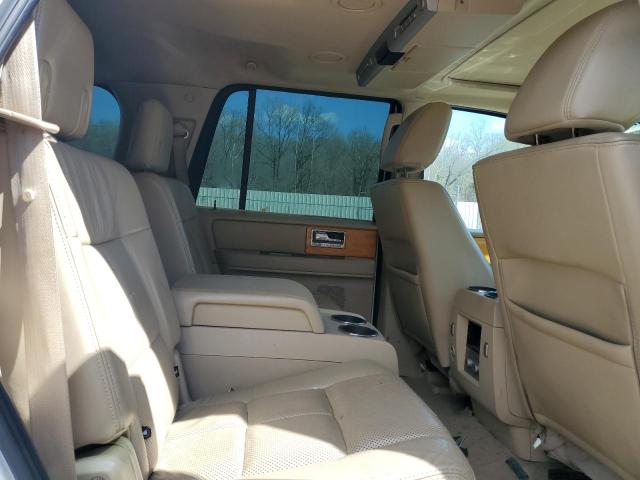 Photo 11 from auction – 2010 LINCOLN NAVIGATOR with VIN 5LMJJ2H51AEJ00196