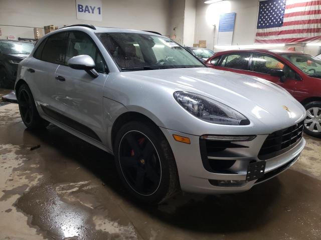 Photo 4 from auction – 2017 PORSCHE MACAN GTS with VIN WP1AG2A5XHLB53421
