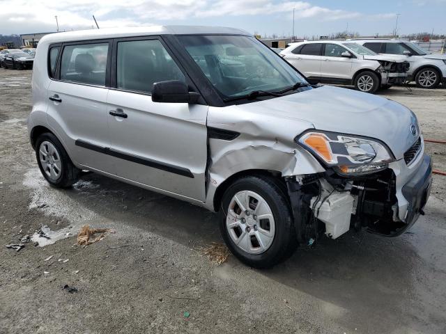 Photo 4 from auction – 2011 KIA SOUL with VIN KNDJT2A14B7720961