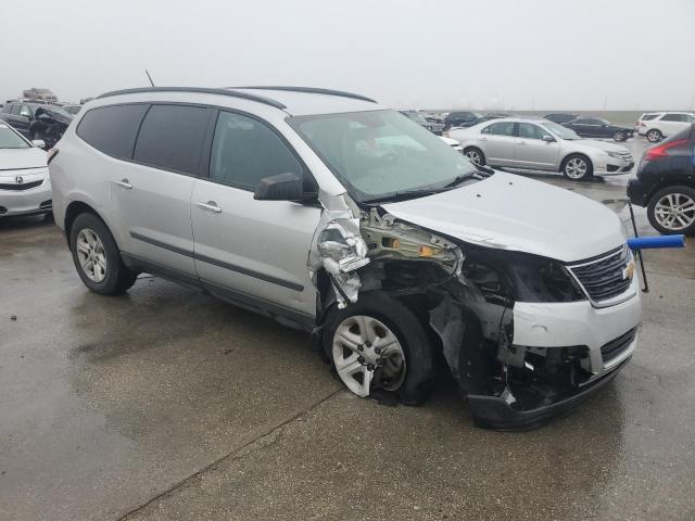 Photo 4 from auction – 2017 CHEVROLET TRAVERSE L with VIN 1GNKRFED7HJ203316