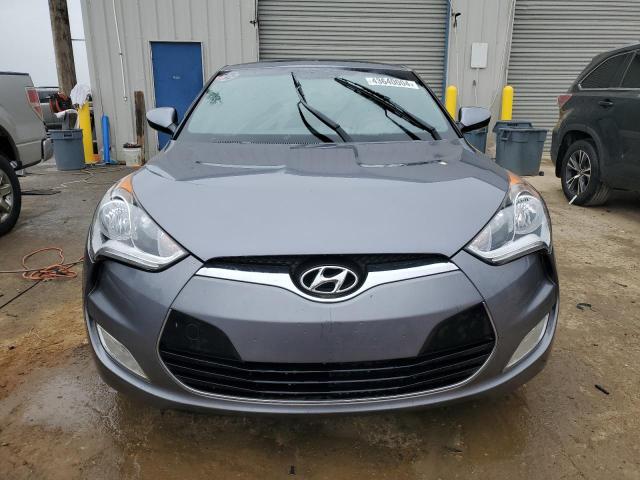 Photo 5 from auction – 2016 HYUNDAI VELOSTER with VIN KMHTC6AD9GU302832