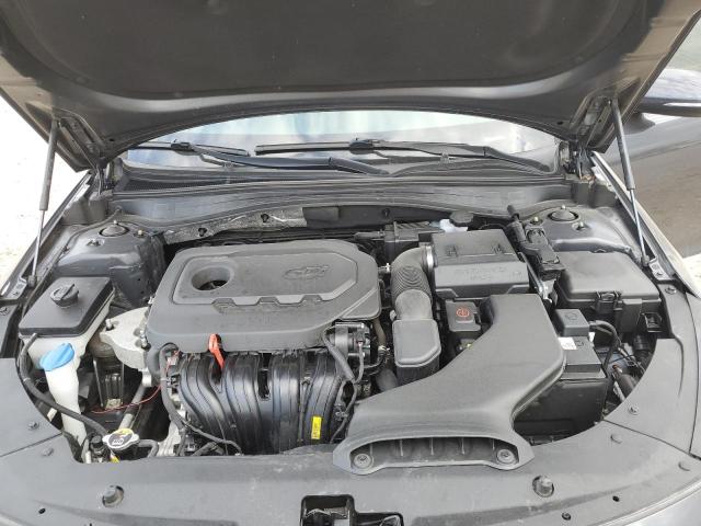 Photo 11 from auction – 2019 KIA OPTIMA LX with VIN 5XXGT4L31KG282962