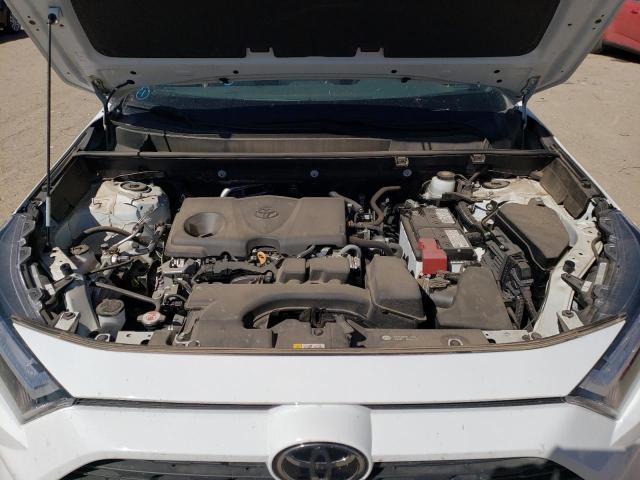 Photo 11 from auction – 2022 TOYOTA RAV4 XLE with VIN 2T3W1RFVXNC196077
