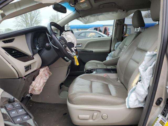 Photo 7 from auction – 2017 TOYOTA SIENNA XLE with VIN 5TDDZ3DC1HS161849