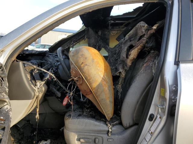 Photo 7 from auction – 2010 TOYOTA RAV4 LIMIT with VIN JTMDF4DV8A5036052