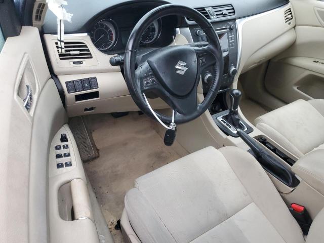Photo 8 from auction – 2010 SUZUKI KIZASHI SE with VIN JS2RE9A32A6100157