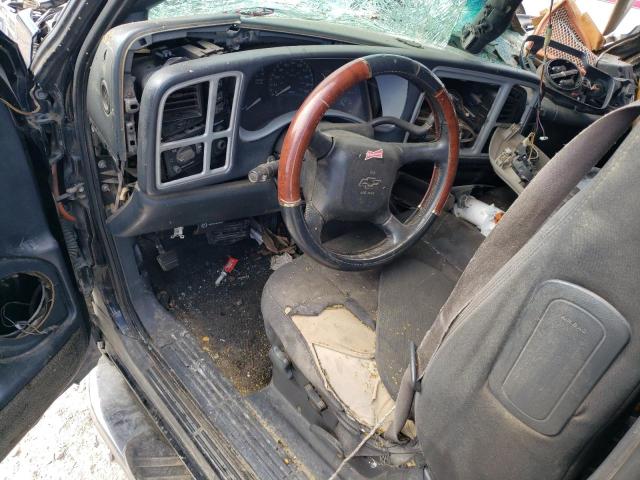 Photo 8 from auction – 2002 CHEVROLET AVALANCHE with VIN 3GNEK13T92G180239
