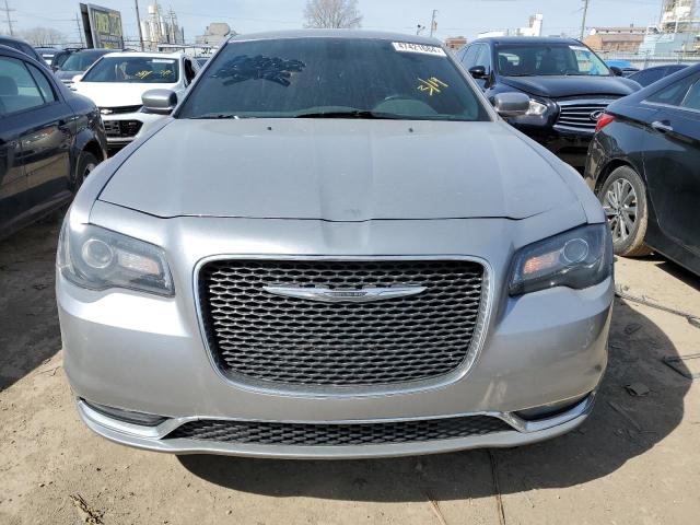 Photo 5 from auction – 2016 CHRYSLER 300 S with VIN 2C3CCAGG3GH111620