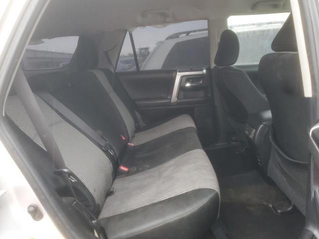 Photo 11 from auction – 2016 TOYOTA 4RUNNER SR with VIN JTEBU5JR4G5281185