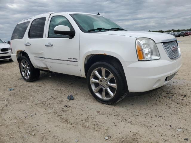 Фото 4 с аукциона – 2010 GMC YUKON DENA с VIN 1GKUKEEF4AR184155