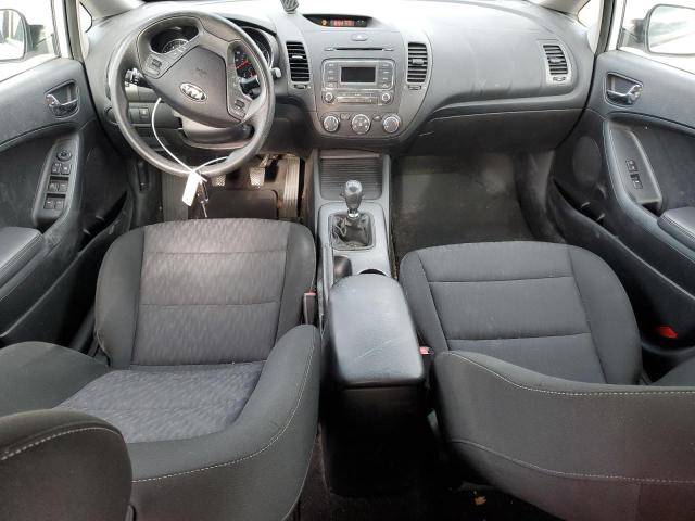 Photo 8 from auction – 2016 KIA FORTE LX with VIN KNAFK4A60G5524399