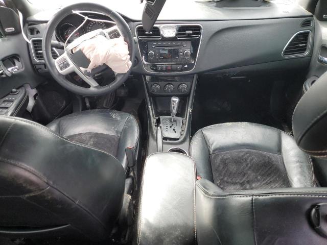 Photo 8 from auction – 2013 CHRYSLER 200 LIMITE with VIN 1C3CCBCG3DN745816