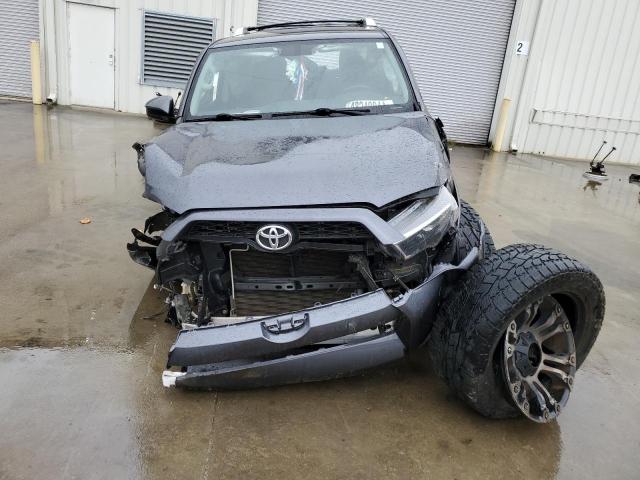 Photo 5 from auction – 2016 TOYOTA 4RUNNER SR with VIN JTEZU5JR3G5115657