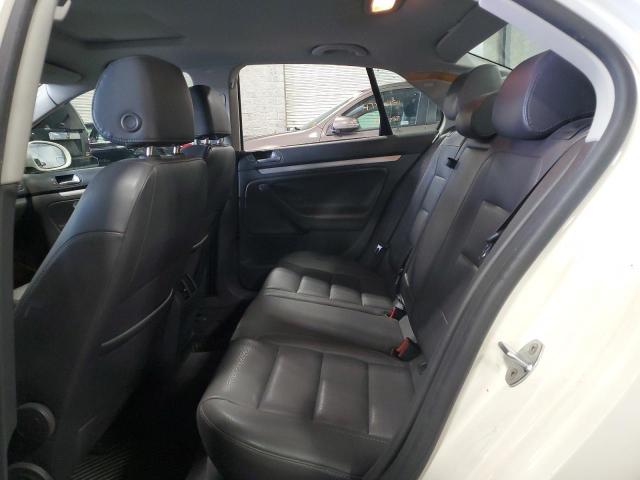 Photo 10 from auction – 2006 VOLKSWAGEN JETTA 2.5 with VIN 3VWSF71K56M687169