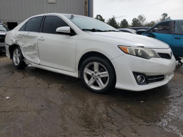 Photo 4 from auction – 2014 TOYOTA CAMRY L with VIN 4T1BF1FK4EU457590