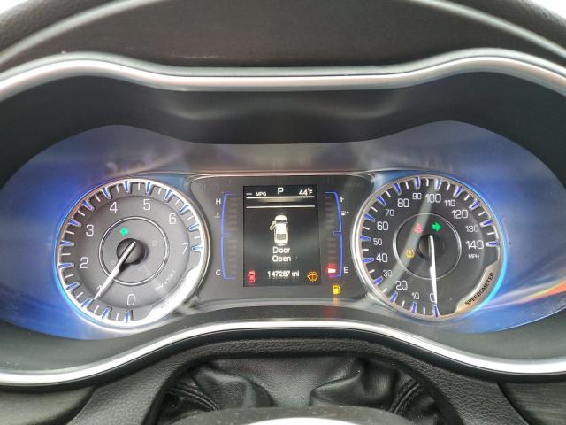 Photo 9 from auction – 2015 CHRYSLER 200 LX with VIN 1C3CCCFB5FN587925