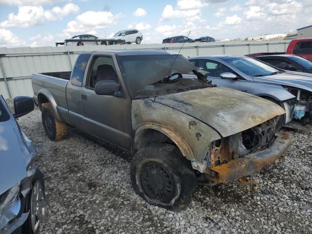 Photo 4 from auction – 2001 GMC SONOMA with VIN 1GTCT19W918188019