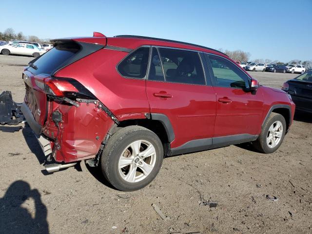 Photo 3 from auction – 2019 TOYOTA RAV4 XLE with VIN JTMP1RFV0KD032655