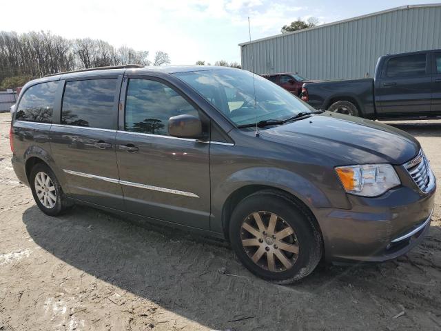 Photo 4 from auction – 2016 CHRYSLER TOWN & COU with VIN 2C4RC1BG8GR156284