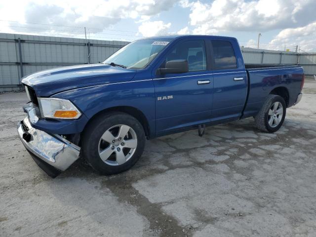 DODGE RAM 1500 2010 مع رقم تعريف المركبة 1D7RV1GP0AS230232 - صورة من المزاد