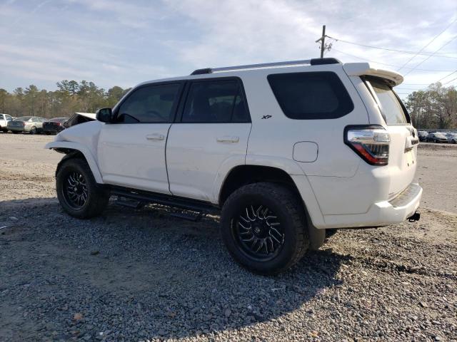 Photo 2 from auction – 2020 TOYOTA 4RUNNER SR with VIN JTEZU5JR8L5217272