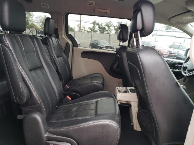 Photo 11 from auction – 2013 CHRYSLER TOWN & COU with VIN 2C4RC1BG5DR755302