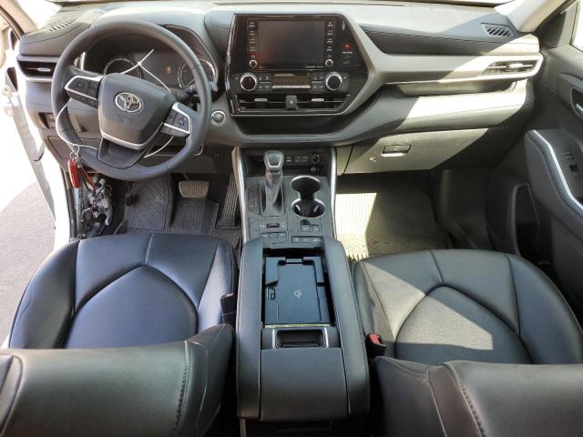 Photo 8 from auction – 2022 TOYOTA HIGHLANDER with VIN 5TDHZRBHXNS189115