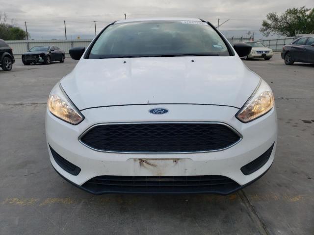 صورة رقم 5 من المزاد - 2018 FORD FOCUS S مع VIN 1FADP3E24JL203889