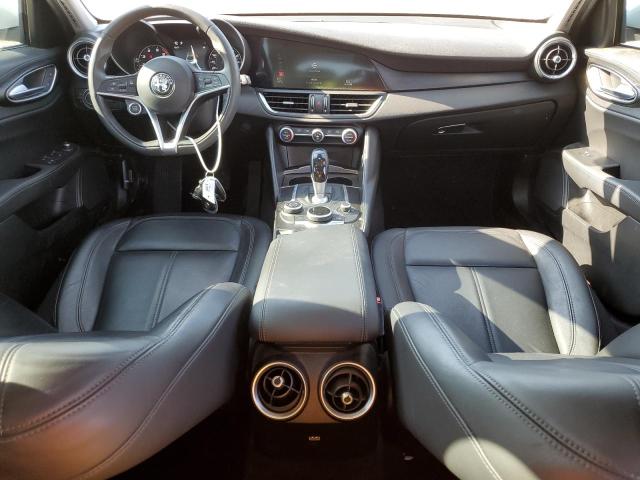 Photo 8 from auction – 2017 ALFA ROMEO GIULIA with VIN ZARFAEBN9H7541750