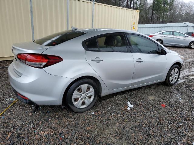 Photo 3 from auction – 2017 KIA FORTE LX with VIN 3KPFK4A77HE017033