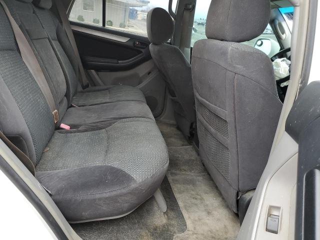 Photo 10 from auction – 2004 TOYOTA 4RUNNER SR with VIN JTEBT14R440030215