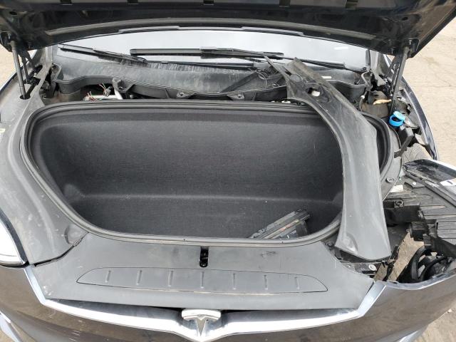 Photo 11 from auction – 2017 TESLA MODEL X with VIN 5YJXCDE23HF050105