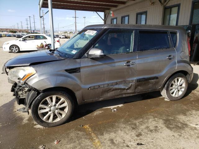 KIA SOUL + 2012 with VIN KNDJT2A6XC7398730 - Photo from auction