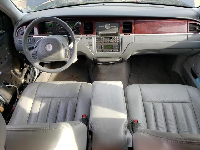 Photo 8 from auction – 2004 LINCOLN TOWN CAR E with VIN 1LNHM81W94Y631289