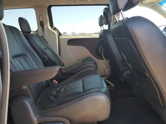 Photo 10 from auction – 2014 CHRYSLER TOWN & COU with VIN 2C4RC1BG2ER435288