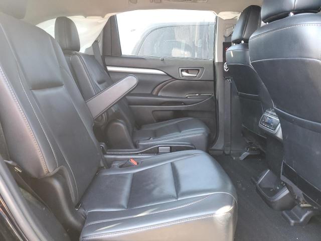 Photo 10 from auction – 2019 TOYOTA HIGHLANDER with VIN 5TDJZRFH8KS563552
