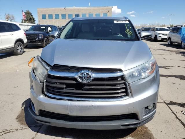Photo 5 from auction – 2016 TOYOTA HIGHLANDER with VIN 5TDJKRFHXGS324323