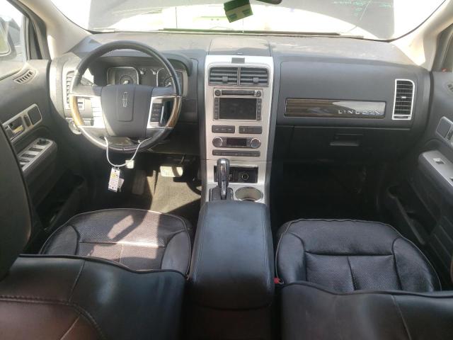Photo 8 from auction – 2010 LINCOLN MKX with VIN 2LMDJ8JC2ABJ17617