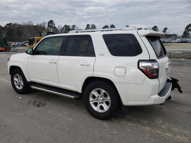 Photo 2 from auction – 2018 TOYOTA 4RUNNER SR with VIN JTEZU5JR5J5176760