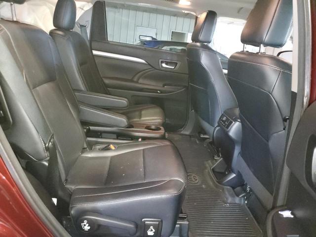 Photo 11 from auction – 2017 TOYOTA HIGHLANDER with VIN 5TDJZRFH6HS456492