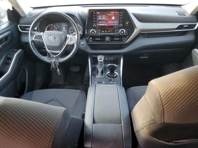 Photo 8 from auction – 2022 TOYOTA HIGHLANDER with VIN 5TDZZRAHXNS101475