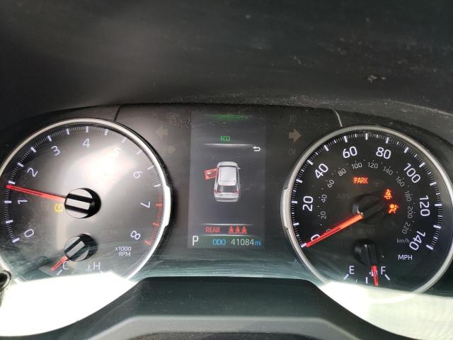 Photo 9 from auction – 2019 TOYOTA RAV4 LE with VIN JTMF1RFV6KD013152