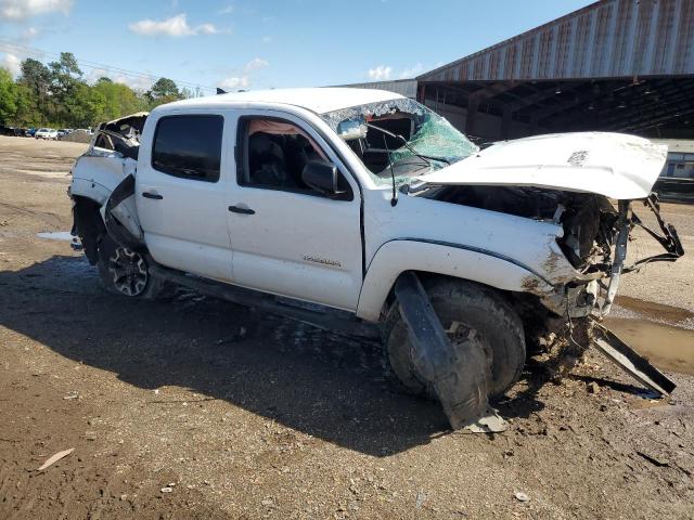 Photo 4 from auction – 2015 TOYOTA TACOMA DOU with VIN 5TFLU4EN6FX120964