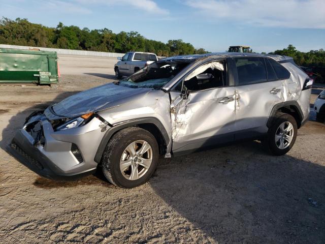 Photo 1 from auction – 2021 TOYOTA RAV4 XLE with VIN 2T3W1RFV5MC163311