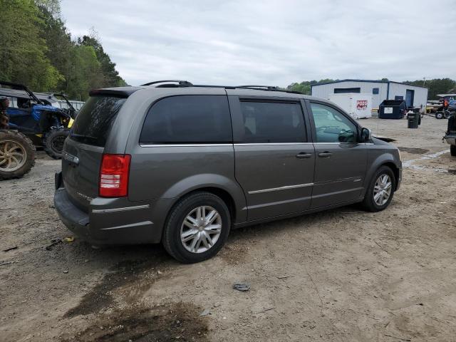 Photo 3 from auction – 2010 CHRYSLER TOWN & COU with VIN 2A4RR5DX3AR286915