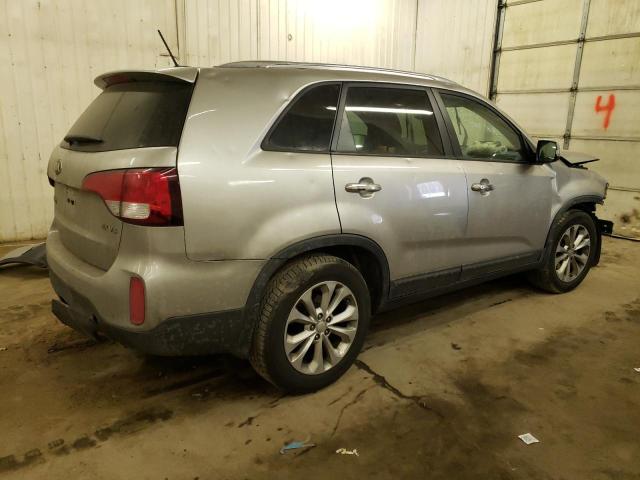 Photo 3 from auction – 2015 KIA SORENTO EX with VIN 5XYKU4A74FG582882