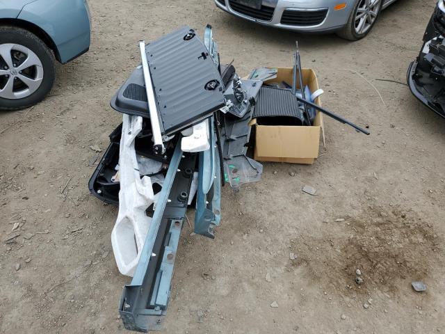 Photo 12 from auction – 2014 TOYOTA PRIUS with VIN JTDKN3DU6E1759097