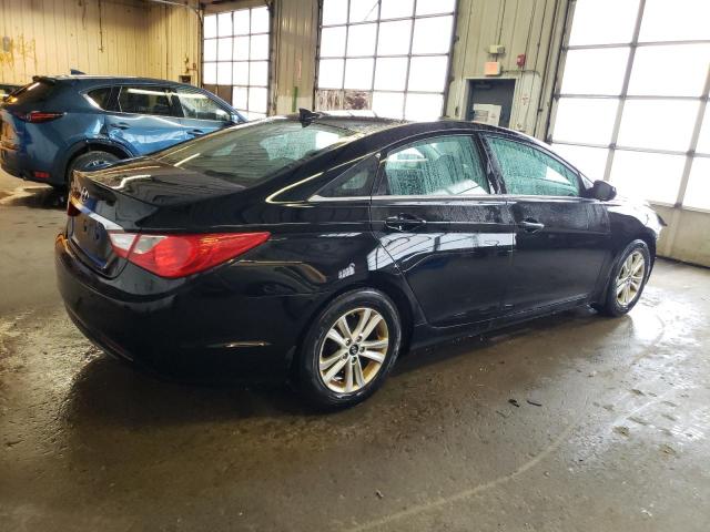 Photo 3 from auction – 2013 HYUNDAI SONATA GLS with VIN 5NPEB4AC2DH655818