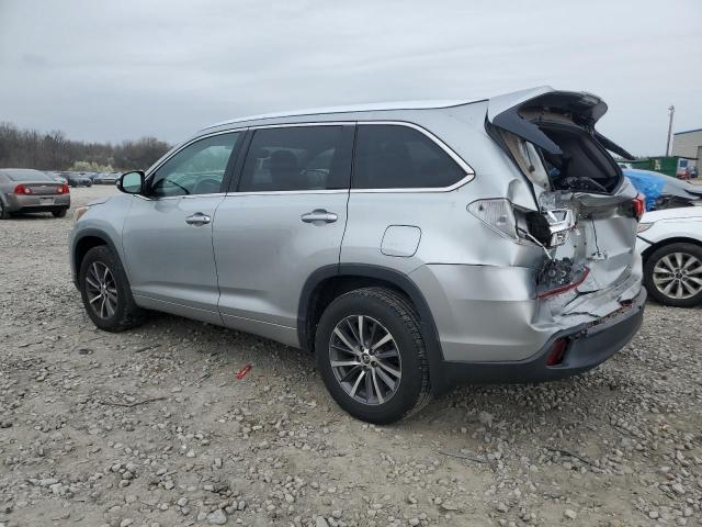 Photo 2 from auction – 2017 TOYOTA HIGHLANDER with VIN 5TDKZRFH9HS525731
